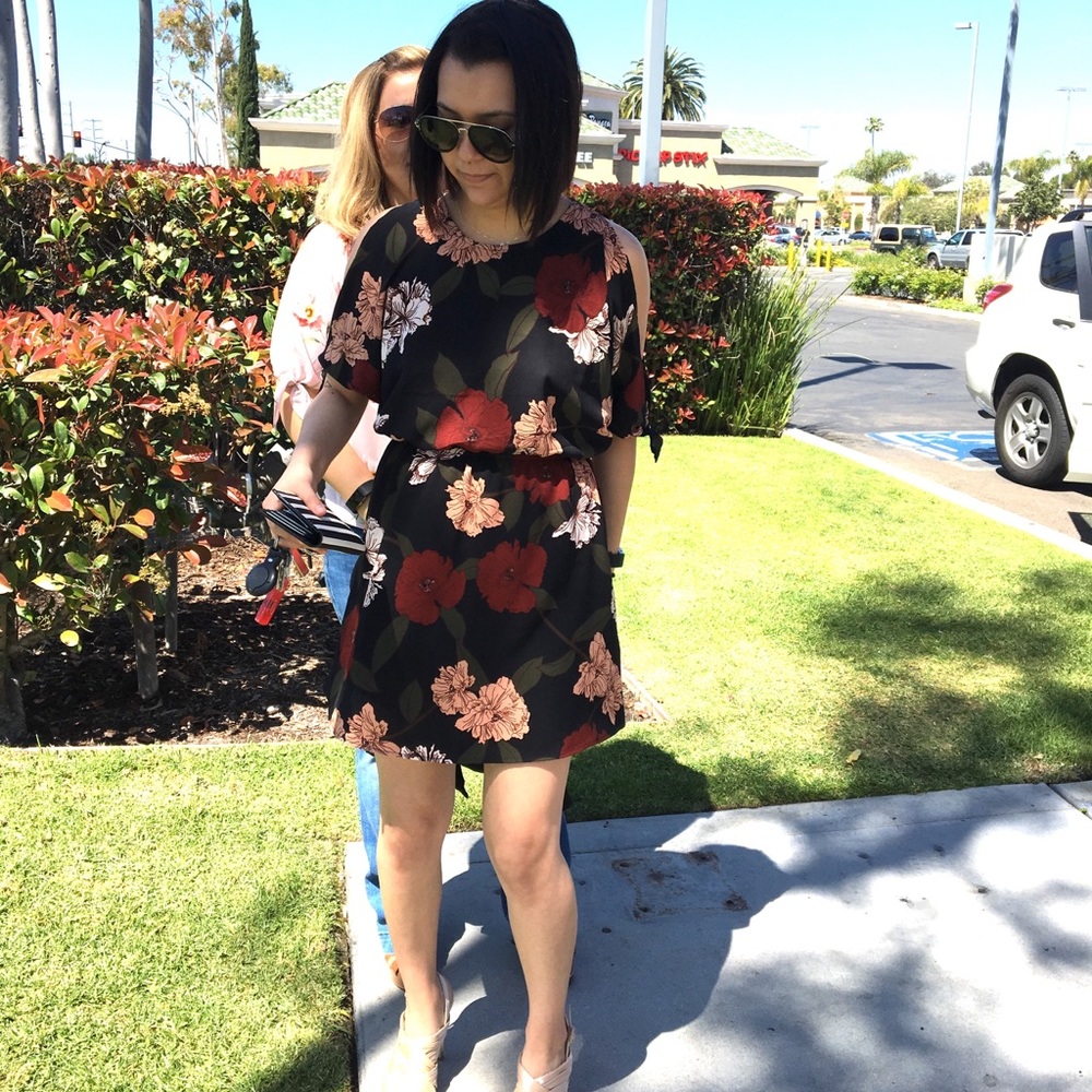 Flower dress 🌸🌼🌺